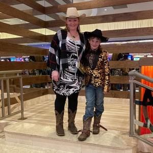 Meet your Posher, Meagan